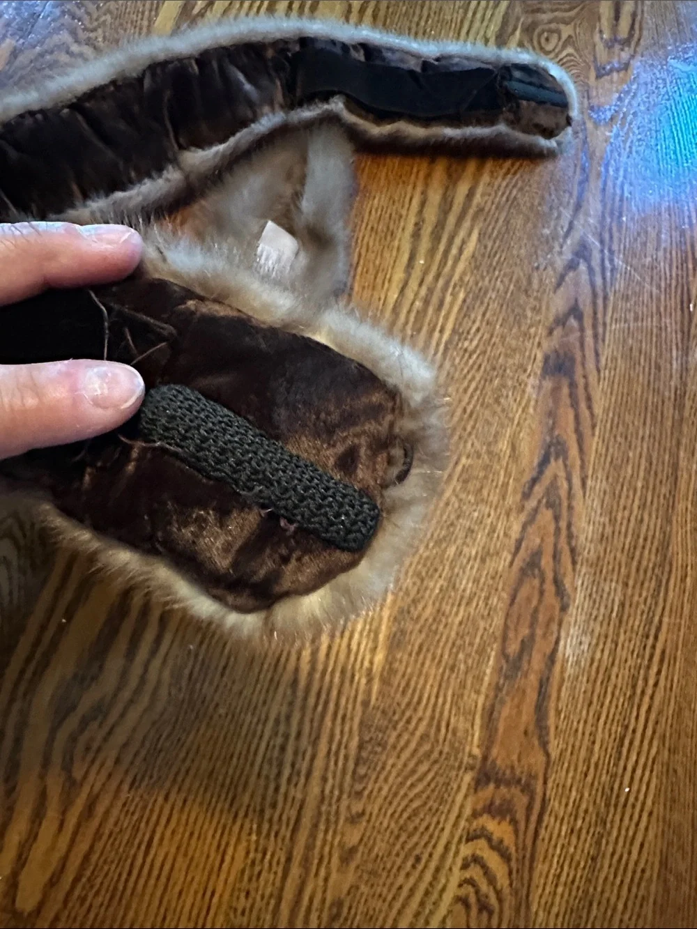 Vintage Mid Century Genuine Mink Fur Scarf and Hair accessory Set. Brown